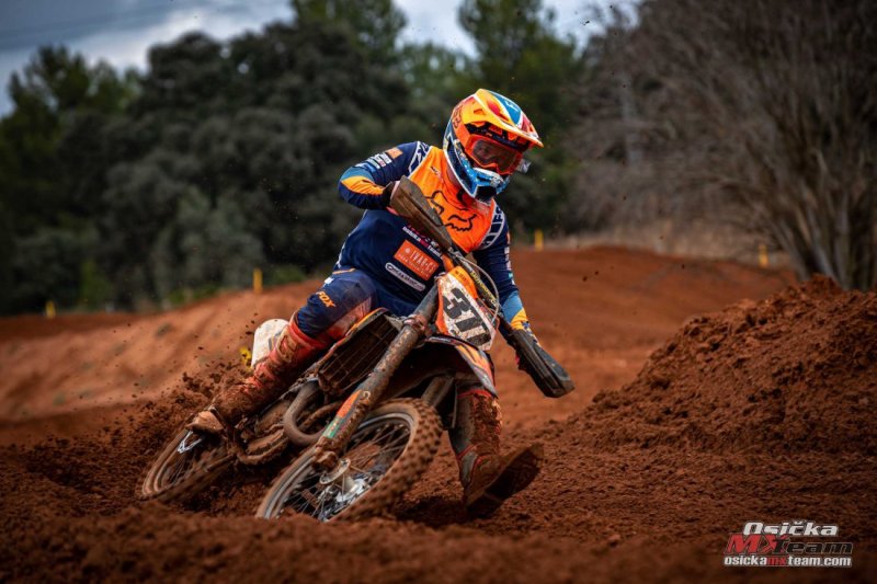 foto_radeklavicka_osicka_team_red-sand_24.1.2022_29