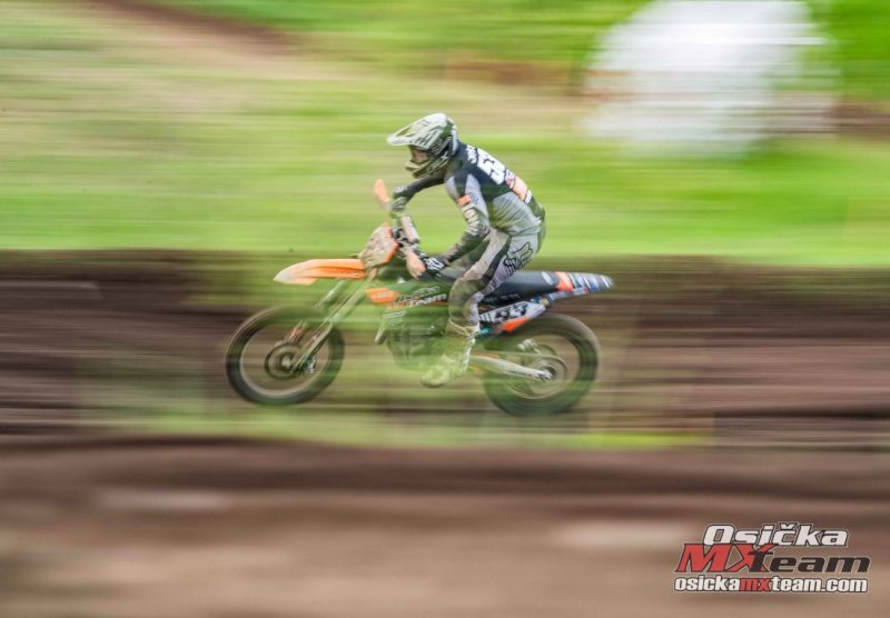 MSTRS_MOLLN_23_-20