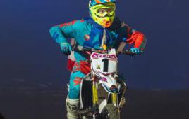 a25d1b0936e14155bc2c0f4a757cadcd-wwwradeklavickaczadacsxsstuttgart2015906