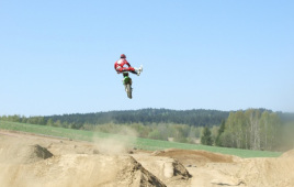 6423c628ad6e4fd293c32069612cc68b-adrenalin_day_23.4.2011_051