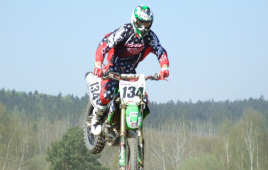 e2296365d9464c88a853c09de099ef0f-adrenalin_day_23.4.2011_041