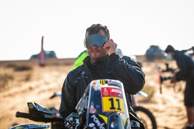 11_11_dudabairros_060295_31979