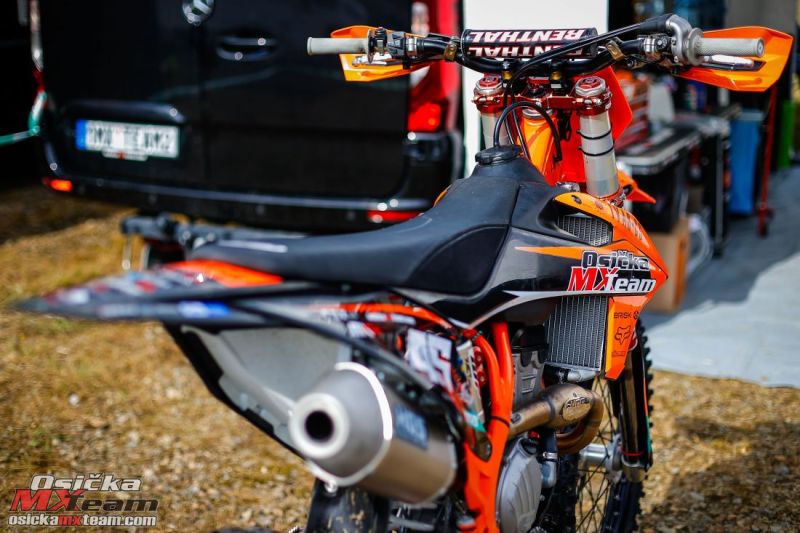 OSICKA-TEAM-8-MOTOCROSS-GP-10-FRA-2022_O63