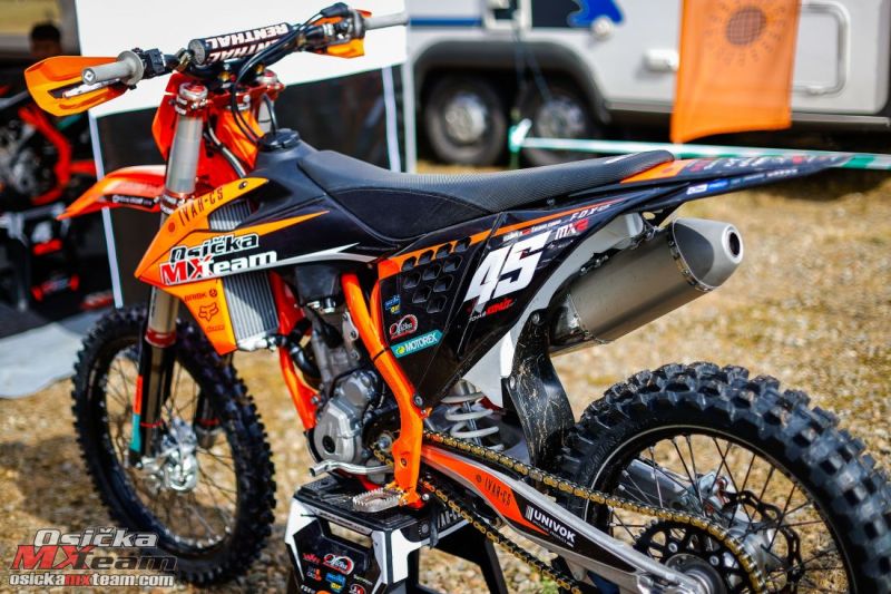 OSICKA-TEAM-9-MOTOCROSS-GP-10-FRA-2022_O62