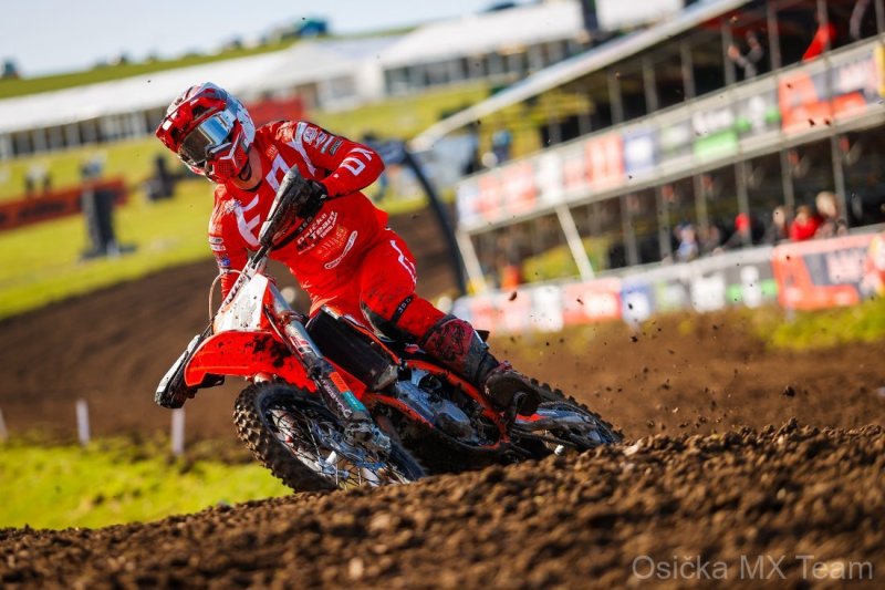 KOHUT-2-MOTOCROSS-GP-1-UK-2022