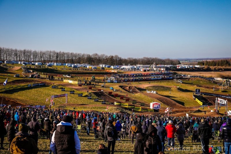 SPECTATORS-6-MOTOCROSS-GP-1-UK-2022
