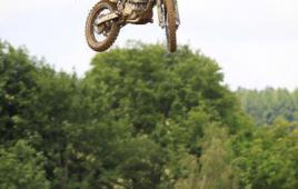 bb098d9dc3964b808677215ff47514db-17_img_9524