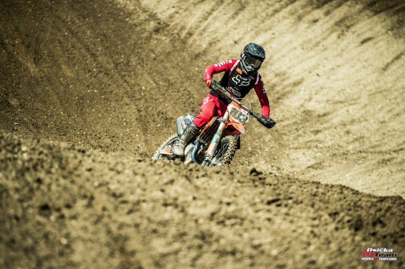 OsickaMXTeam_MMCRMX_Loket_2020_resize-60