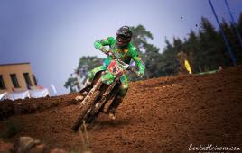 545828ce29c848ab9582ea5decd0e2cc-img0547