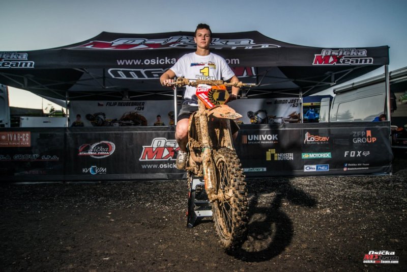OsickaMXTeam_MMCRMX_Petrovice_resize-129