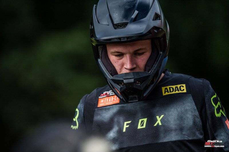OsickaMXTeam_MMCRMX_Petrovice_resize-2