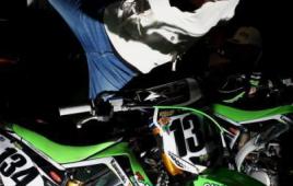 a1460dd1cca74b9480453202802045a0-osicka_races_backstage_fmx_5