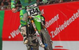 e90f0b148b284548b9f52f772370ef45-osicka_races_backstage_fmx_14