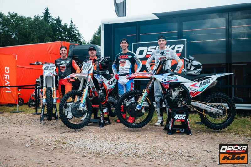 MXGP_OF_CZECH_REPUBLIC-36