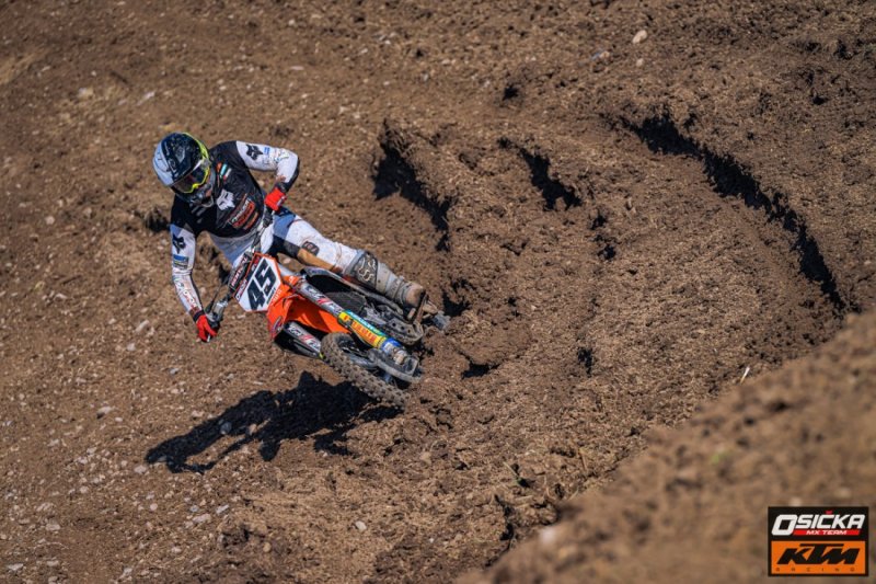 MXGP_SWITZERLAND_24-140