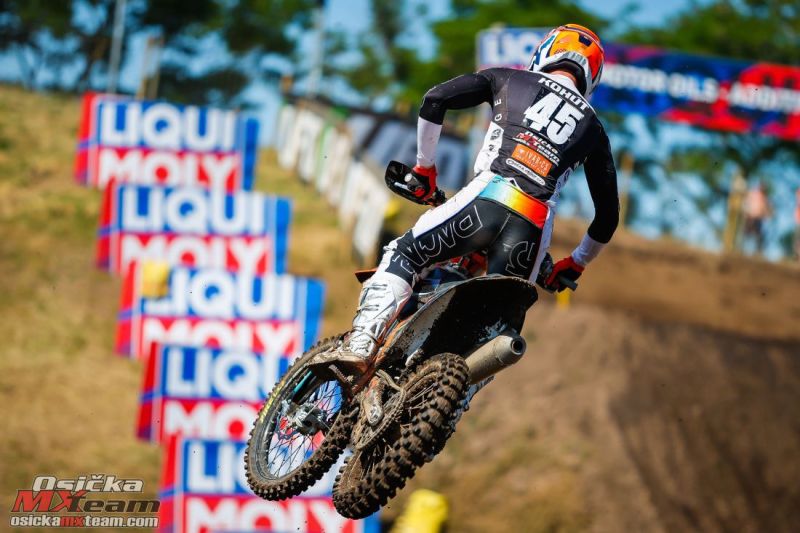 KOHUT-4-MOTOCROSS-GP-11-GER-2022_O77