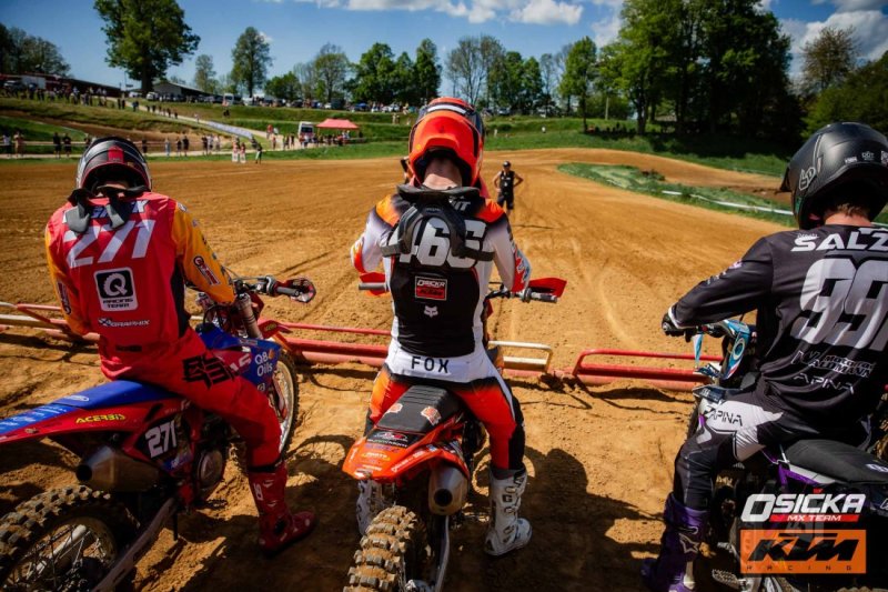 foto_radeklavicka_osicka-mx-team_mx-mcr_junior_opatov_2025_211