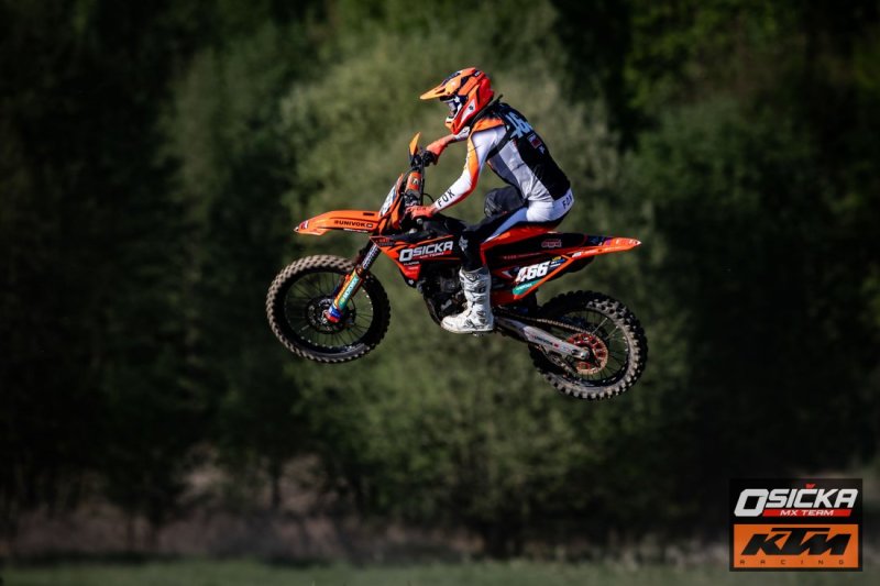 foto_radeklavicka_osicka-mx-team_mx-mcr_junior_opatov_2025_396