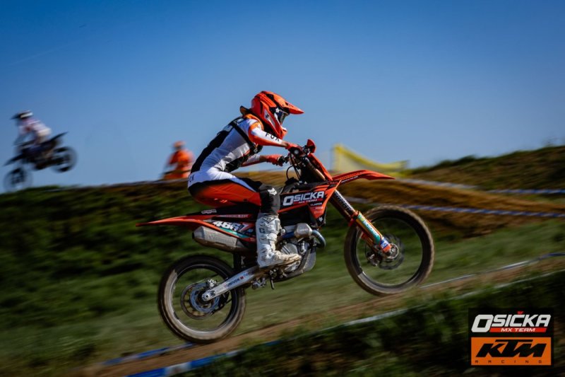 foto_radeklavicka_osicka-mx-team_mx-mcr_junior_opatov_2025_460