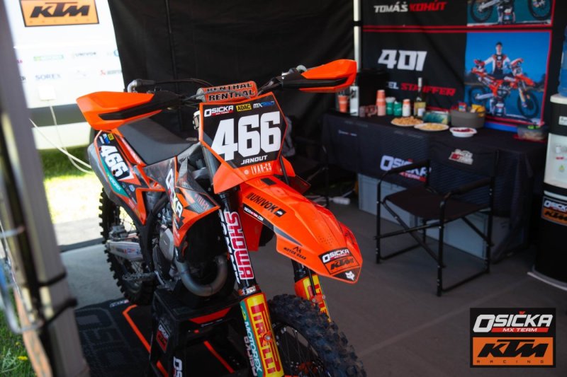 foto_radeklavicka_osicka-mx-team_mx-mcr_junior_opatov_2025_6