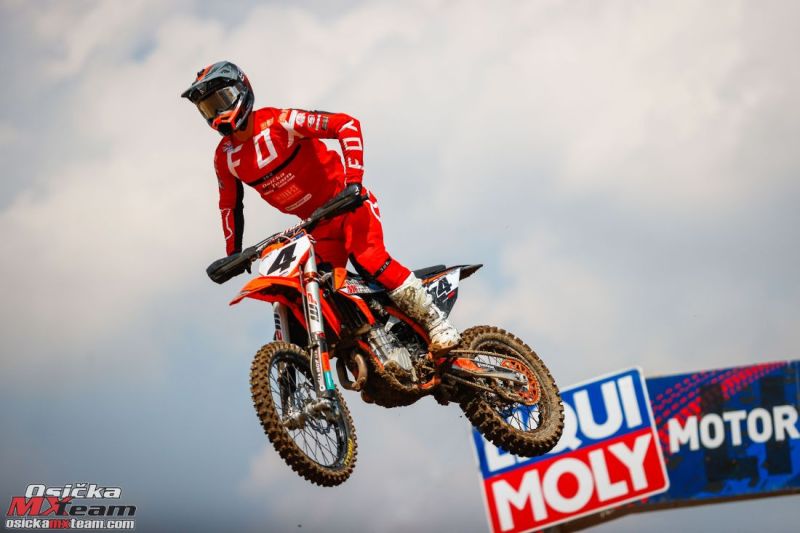 KOHUT-15-MOTOCROSS-GP-18-TUR-2022-1