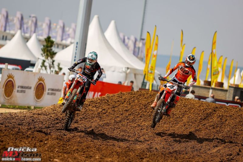 KOHUT-25-MOTOCROSS-GP-18-TUR-2022
