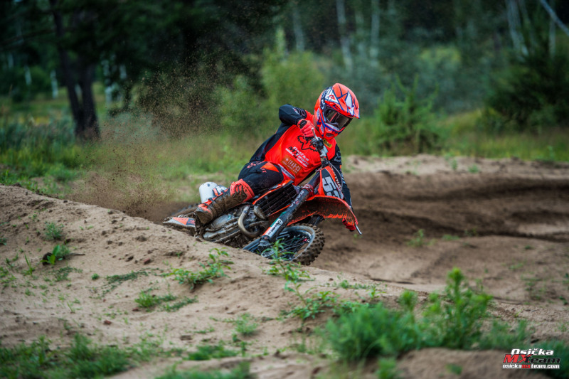 OsickaMXTeam_Panov_D4s_resize-15