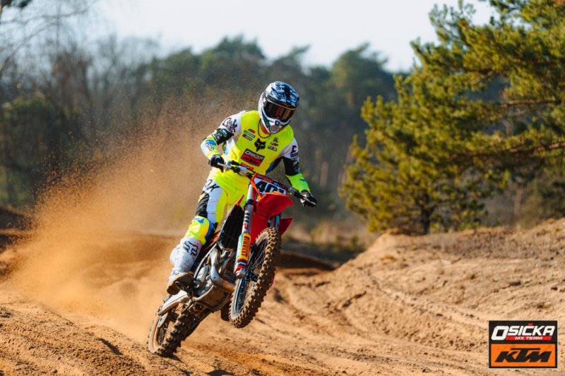 HR_M2A06630_MXTEAM_OSICKA_032025